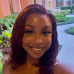 Meet your Posher, Diora.